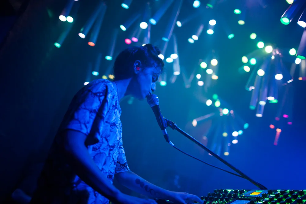 GLASSLANDS (2013)